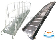 China Escada de aço do cais das escadas marinhas de alumínio do barco do corredor central para embarcações empresa